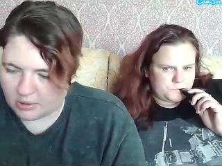 OlyaFire live webcam show