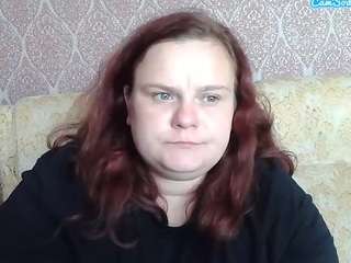 OlyaFire live webcam show