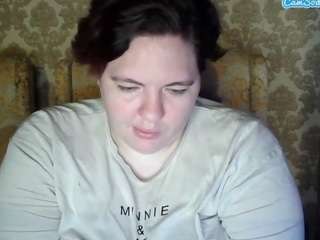 OlyaFire live cam preview
