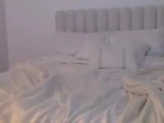 XoxP0ck3tR0cketxoX's Live Sex Cam Show