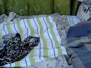 pretty-bellah's Live Sex Cam Show