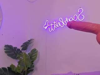 scarleett-jones Live Webcam on CamSoda