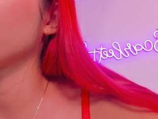 scarleett-jones