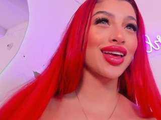 Scarleett-Jones