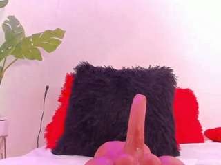 scarleett-jones Live Webcam on CamSoda