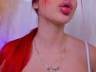 Scarleett-Jones