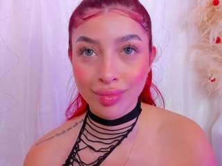 Live webcam model scarleett-jones on Soda Cams