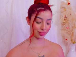 Live webcam model scarleett-jones on Soda Cams