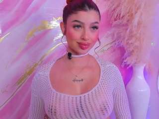 Live webcam model scarleett-jones on Soda Cams