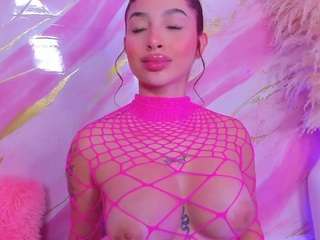 Live webcam model scarleett-jones on Soda Cams