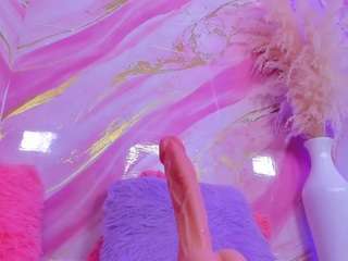 scarleett-jones Live Webcam on CamSoda