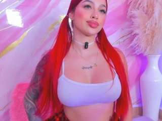 Scarleett-Jones