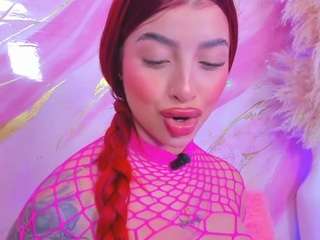 scarleett-jones