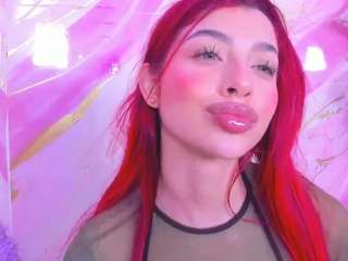 Scarleett-Jones