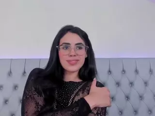 Sophie-Suarez's Live Sex Cam Show