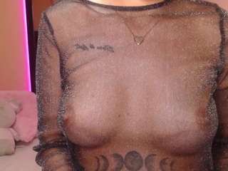 Ebony Squirter camsoda valery22diamond