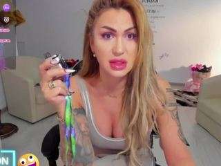 golddivine live cam profile