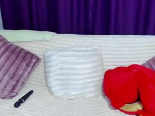 golddivine Live Webcam on CamSoda