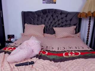 golddivine Sex Cam Show