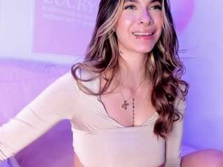 emmacollemann Live Webcam on CamSoda