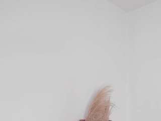 emmacollemann Live Webcam on CamSoda