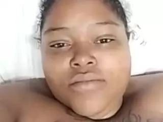 Queenthiccness24's Live Sex Cam Show
