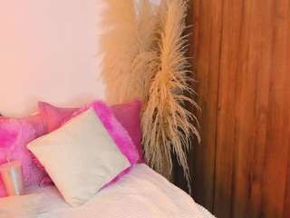 sally-rosses Sex Cam Show