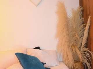 Sally-Rosses live webcam show