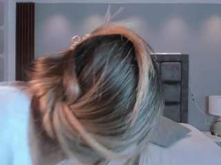 susannross's CamSoda show and profile