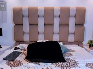 Live cam show with SusannRoss