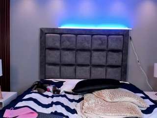 SusannRoss live webcam show