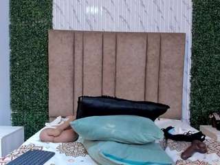 SusannRoss live cam preview