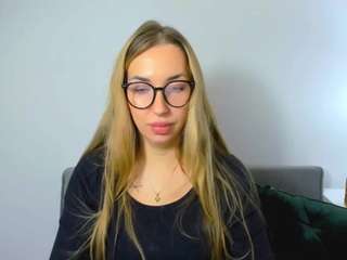 ariagntle Live Webcam on CamSoda