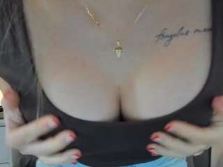 AriaGntle live cam preview