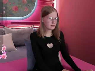 effiepush's Live Sex Cam Show