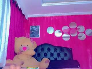 shanellgirl Live Webcam on CamSoda