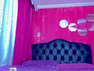 shanellgirl webcam model