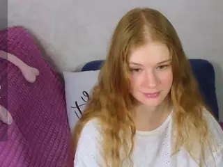 Tr1ssMerigold's Live Sex Cam Show