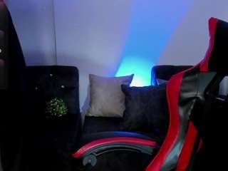  zoee-jackson chat room