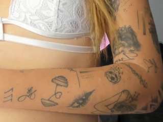  zoee-jackson chat room