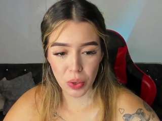  zoee-jackson chat room