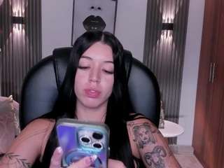 zoee-jackson live webcam show