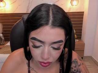 zoee-jackson live webcam show