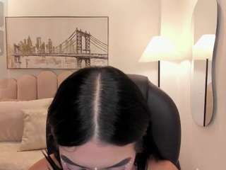 Zoee Jackson live cam preview