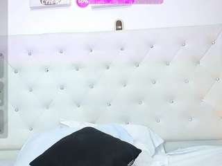 abelladanger-92 Live Webcam on CamSoda