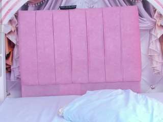 bonnie-milf webcam model