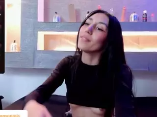 emmymjs's Live Sex Cam Show