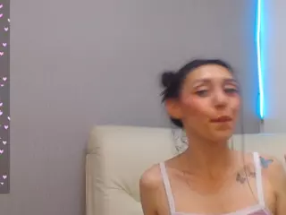 emmymjs's Live Sex Cam Show