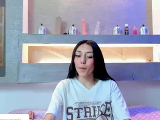 emmymjs's Live Sex Cam Show