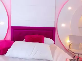 LiaTink's Live Sex Cam Show
